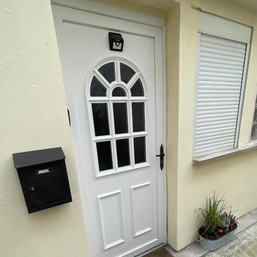 Studio134 Lagny Sur Marne Pres De Disneyland Exterior foto