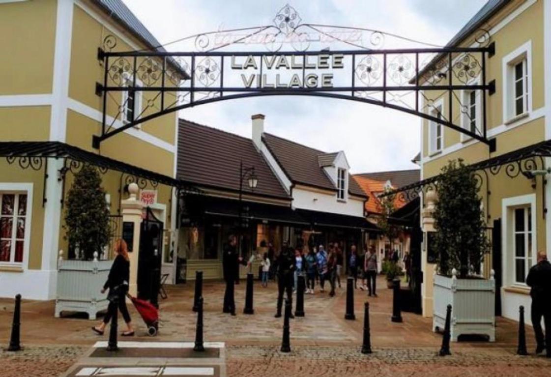 Studio134 Lagny Sur Marne Pres De Disneyland Exterior foto